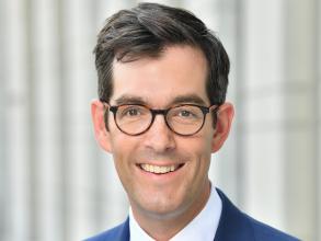 j brooks fordham headshot small
